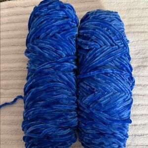 2-Skeins Polyester Velvet Yarn in color Blue